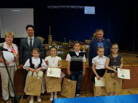 Konkurs Recytatorski „Rzóndzymy po naszymu”