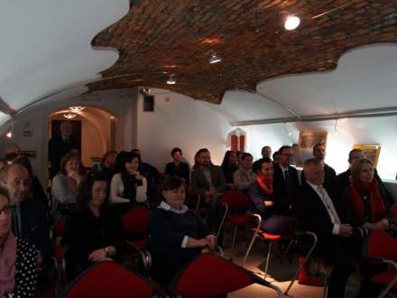 Konsul wraz z członkami Komitetu Monitorującego odwiedził Galerię Pod Ratuszem