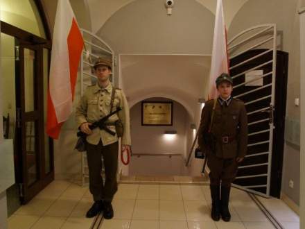 Wernisaż wystawy "Powinniśmy wracać po swoich"