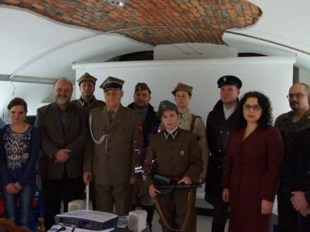 Wernisaż wystawy "Powinniśmy wracać po swoich"