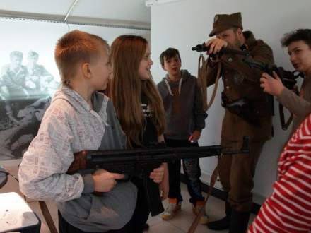 Żywe lekcje historii w Galerii pod Ratuszem