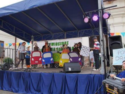 XVII Wiosenne Spotkania Teatralne  „Zameczek 2015”