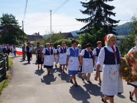 Pochód ulicami gminy