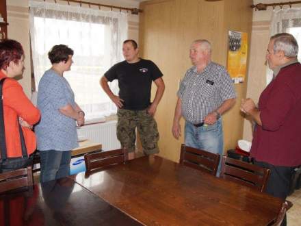 Komisja konkursu "Piękna wieś województwa ślaskiego" w gminie Strumień