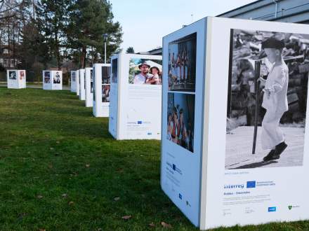 Wystawa fotografii z Festiwalu Fujarystów w słowackich Čičmanach