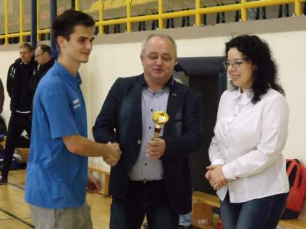 Amatorskie Turnieje Halowej Piłki Nożnej