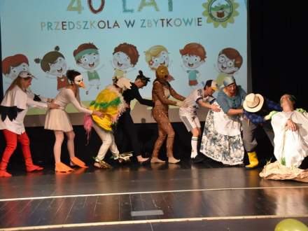40 lat Przedszkola w Zbytkowie fot. Alina Wawrzyczek