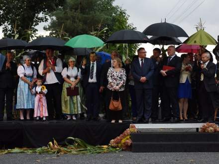 podesty sceniczne - dożynki