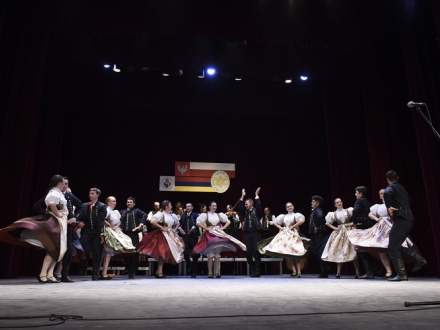 Występy 11 listopada teatr