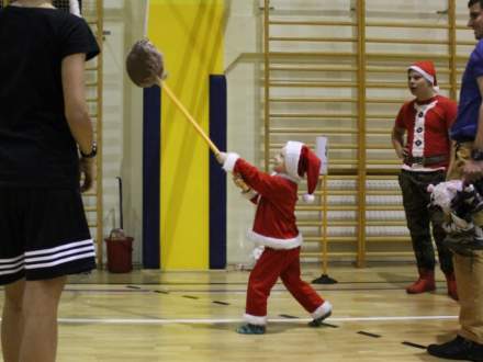 Mikołaj w strumieńskiej hali