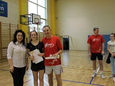 Świąteczny Amatorski Turniej Badmintona