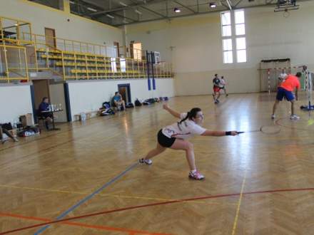 Amatorski Badminton na Hali Sportowej w Strumieniu foto. www.sport.strumien.pl