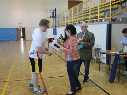 Amatorski Badminton na Hali Sportowej w Strumieniu foto. www.sport.strumien.pl