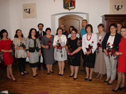 Nauczyciele podczas wręczenia nagród