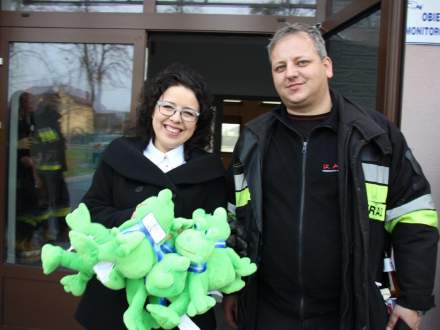 Żabka Gratka pomoże strażakom