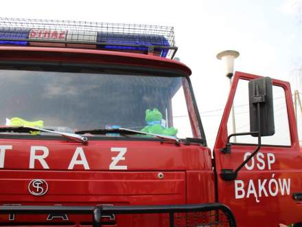 Żabka Gratka pomoże strażakom