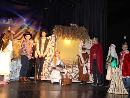 Przegląd jasełek w Miejsko-Gminnym Ośrodku Kultury w Strumieniu