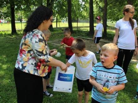 Zespół Szkół w Bąkowie