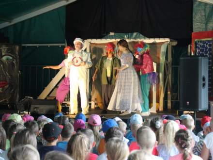 Spektakl ekologiczny Park w Strumieniu