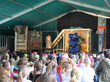 Spektakl ekologiczny Park w Strumieniu