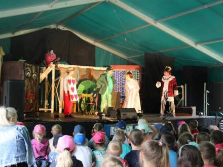 Spektakl ekologiczny Park w Strumieniu