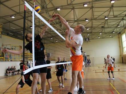 Amatorski Turniej Piłki Siatkowej w Strumieniu