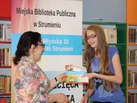 Uroczystość wręczenia dyplomów