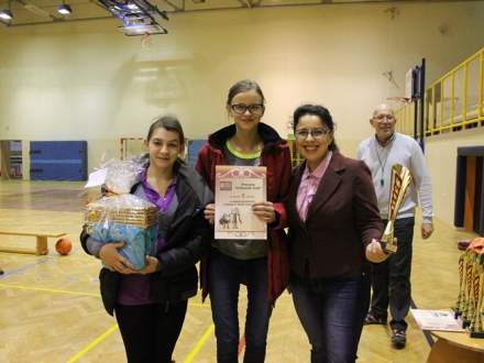 Burmistrz Strumienia Anna Grygierek wraz ze zwycięzcami