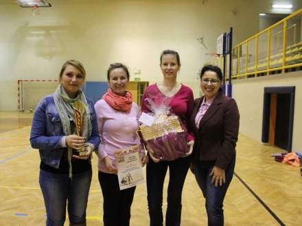 Burmistrz Strumienia Anna Grygierek wraz ze zwycięzcami