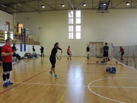 Jesienny Amatorski Turniej Badmintona w grze deblowej