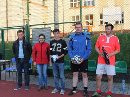 Ogłoszenie wyniku konsultacji z mieszkańcami gminy Strumień 2015-06-22 Ogłoszenie wyniku konsultacji z mieszkańcami gminy Strumień	  Ogłoszenie o wyniku konsultacji z mieszkańcami projektu uchwały  w sprawie określenia warunków i trybu składania deklaracj