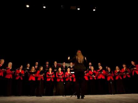 Uroczysta Sesja Samorządów Ziemi Cieszyńskiej w Teatrze im. Adama Mickiewicza w Cieszynie