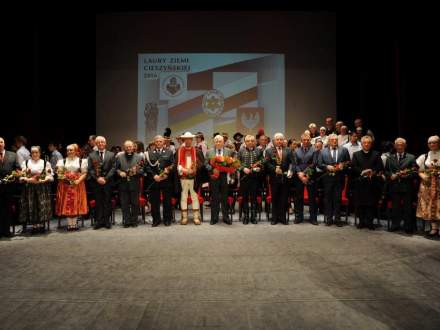 Uroczysta Sesja Samorządów Ziemi Cieszyńskiej w Teatrze im. Adama Mickiewicza w Cieszynie