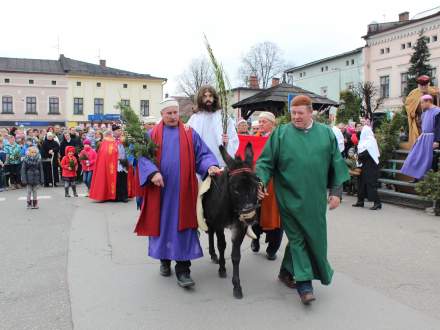 Zapraszamy na Misteria Paschalne do Strumienia
