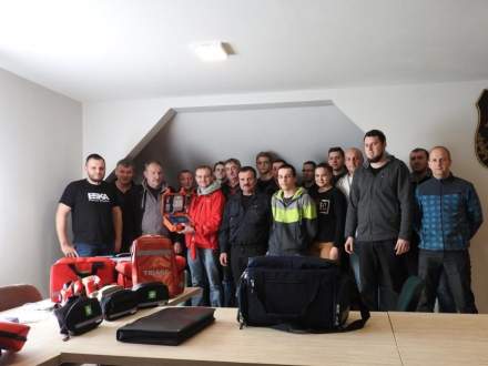 Druchowie z nowym sprzętem fot. dzięki uprzejmości OSP Pruchna