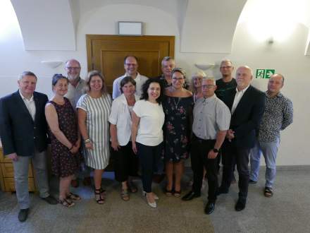 Zdjęcie grupowe uczestników spotkania