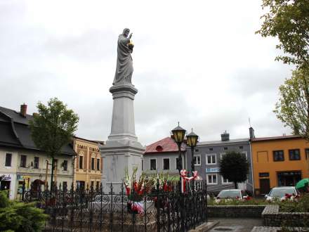 Uroczystość poświęcenia Figury Chrystusa Króla na Rynku w Strumieniu w dniu 21.08.2016r.