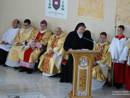 Uroczysta konsekracja kościoła w Zbytkowie