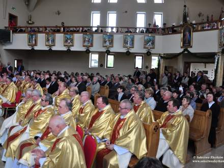 Uroczysta konsekracja kościoła w Zbytkowie