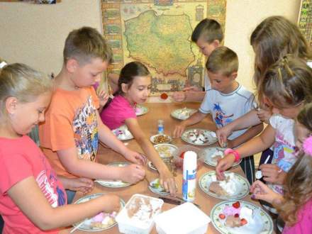 Zajęcia wakacyjne w świetlicy środowiskowej w Zbytkowie