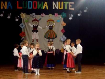 Na ludową nutę fot. Archiwum Przedszkola