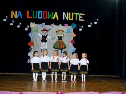 Na ludową nutę fot. Archiwum Przedszkola
