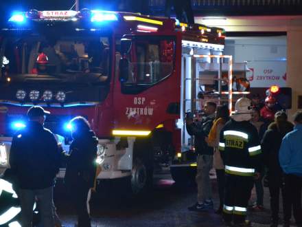 Nowy samochód dla OSP Zbytków fot. archiwum Sołectwa Zbytków