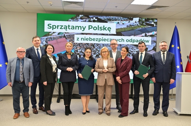 Podpisanie umowy w siedzibie Narodowego Funduszu Ochrony Środowiska i Gospodarki Wodnej