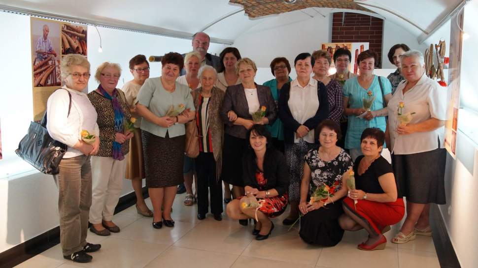 Wieczór poetycki z okazji Dnia Matki w Galerii Pod Ratuszem