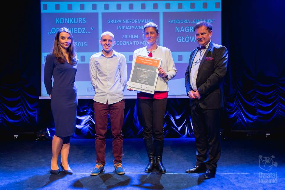 Główna nagroda dla grupy "Inicjatywni" zdjęcie dzieki uprzejmości Działaj Lokalnie
