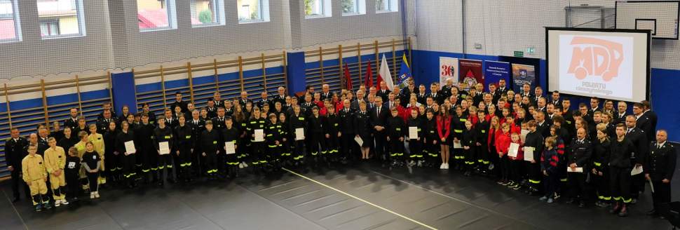 Uroczystość wręczenia promes dla MDP