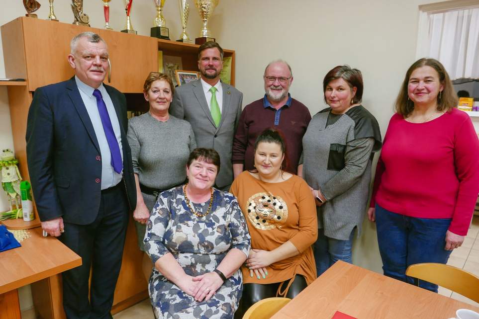 Nowy Zarząd wraz z Prezesem Cezarym Tomiczkiem