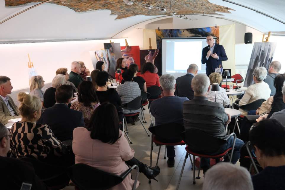 spotkanie promocyjne książki "ZABŁOCIE od czasów najdawniejszych do 1945 roku" autorstwa dr. Wojciecha Kiełkowskiego