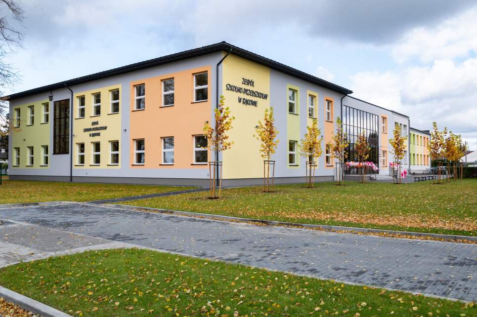 Budynek  z zewnątrz